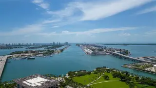 Propiedad en alquiler con 2 habitaciones y 2 baños en Miami