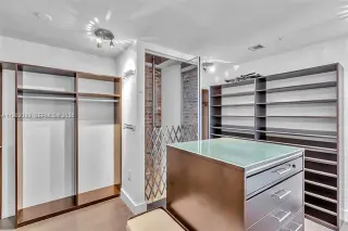 Propiedad en alquiler con 2 habitaciones y 2 baños en Miami