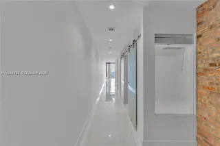 Propiedad en alquiler con 2 habitaciones y 2 baños en Miami