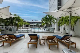 Propiedad en alquiler con 2 habitaciones y 2 baños en Miami