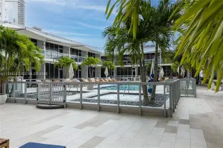 Propiedad en alquiler con 2 habitaciones y 2 baños en Miami