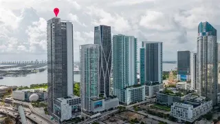 Propiedad en alquiler con 2 habitaciones y 2 baños en Miami