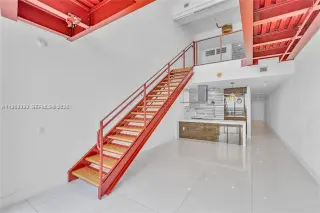 Propiedad en alquiler con 2 habitaciones y 2 baños en Miami
