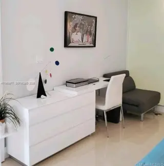 Propiedad en alquiler con 2 habitaciones y 2 baños en Miami