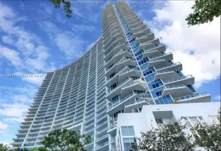 Propiedad en alquiler con 2 habitaciones y 2 baños en Miami