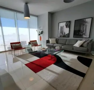 Propiedad en alquiler con 2 habitaciones y 2 baños en Miami