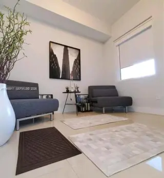 Propiedad en alquiler con 2 habitaciones y 2 baños en Miami
