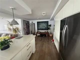 Propiedad en alquiler con 2 habitaciones y 2 baños en Miami
