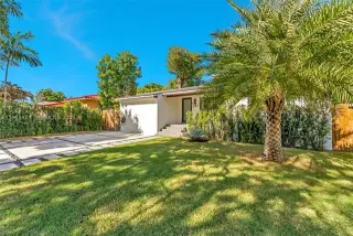 Propiedad en alquiler con 3 habitaciones y 2 baños en Miami