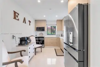 Propiedad en alquiler con 3 habitaciones y 2 baños en Miami