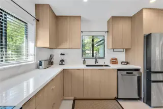 Propiedad en alquiler con 3 habitaciones y 2 baños en Miami