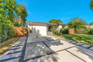Propiedad en alquiler con 3 habitaciones y 2 baños en Miami