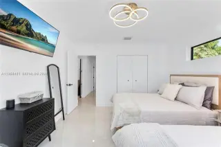 Propiedad en alquiler con 3 habitaciones y 2 baños en Miami