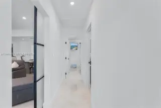 Propiedad en alquiler con 3 habitaciones y 2 baños en Miami