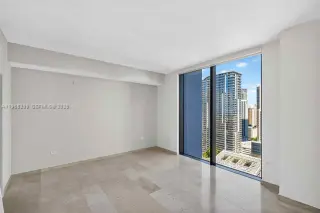 Propiedad en alquiler con 2 habitaciones y 2.5 baños en Miami