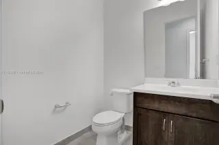 Propiedad en alquiler con 3 habitaciones y 2.5 baños en Coral Springs
