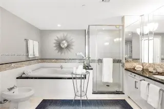 Propiedad en alquiler con 2 habitaciones y 2 baños en Miami Beach