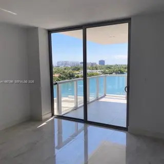 Propiedad en alquiler con 1 dormitorio y 2 baños en Bay Harbor Islands