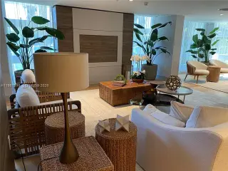 Propiedad en alquiler con 1 dormitorio y 2 baños en Bay Harbor Islands
