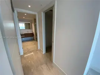 Propiedad en alquiler con 1 dormitorio y 2 baños en Bay Harbor Islands