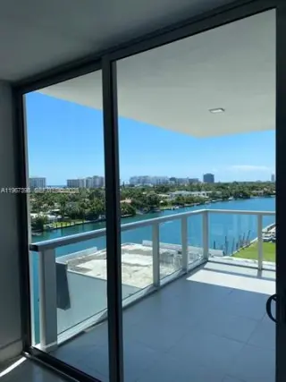 Propiedad en alquiler con 1 dormitorio y 2 baños en Bay Harbor Islands