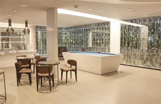 Propiedad en alquiler con 3 habitaciones y 3.5 baños en Miami