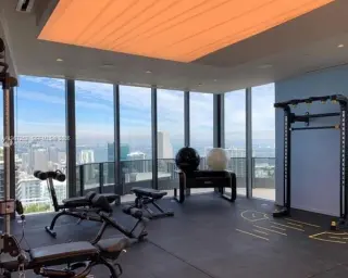Propiedad en alquiler con 3 habitaciones y 3.5 baños en Miami