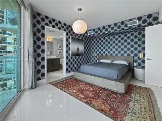 Propiedad en alquiler con 1 dormitorio y 1.5 baños en Miami