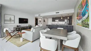 Propiedad en alquiler con 1 dormitorio y 1.5 baños en Miami