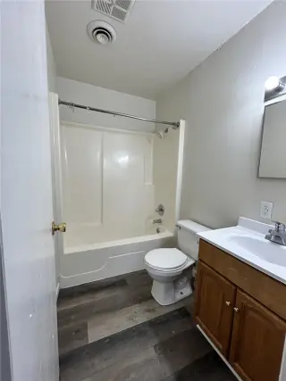 Propiedad en alquiler con 2 habitaciones y 0.5 baños en Weirton