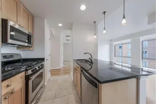 Propiedad en alquiler con 1 dormitorio y 2 baños en Reston