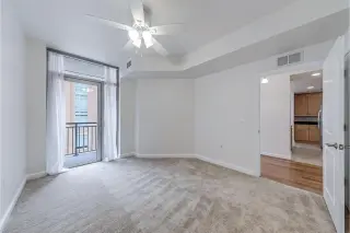 Propiedad en alquiler con 1 dormitorio y 2 baños en Reston