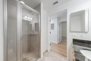 Propiedad en alquiler con 1 dormitorio y 2 baños en Reston