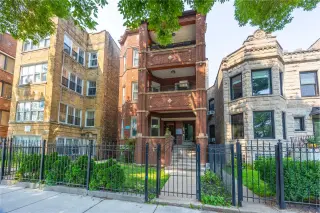 Propiedad en alquiler con 3 habitaciones y 2 baños en Chicago