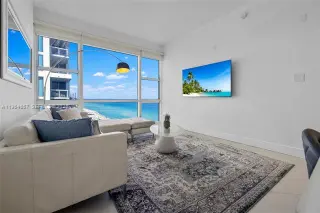 Propiedad en alquiler con 1 dormitorio y 1 baño en Miami Beach