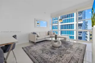 Propiedad en alquiler con 1 dormitorio y 1 baño en Miami Beach