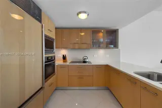 Propiedad en alquiler con 1 dormitorio y 1 baño en Miami Beach