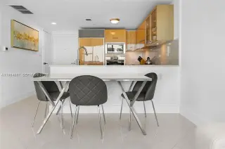 Propiedad en alquiler con 1 dormitorio y 1 baño en Miami Beach