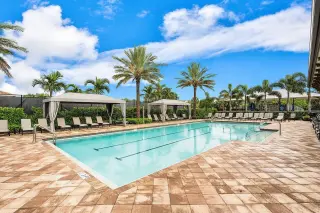 Propiedad en alquiler con 5 habitaciones y 3.5 baños en Delray Beach