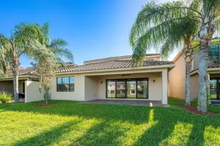 Propiedad en alquiler con 5 habitaciones y 3.5 baños en Delray Beach