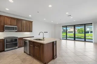 Propiedad en alquiler con 5 habitaciones y 3.5 baños en Delray Beach