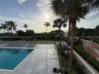 Propiedad en alquiler con 2 habitaciones y 2 baños en Miami Beach