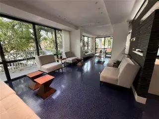 Propiedad en alquiler con 2 habitaciones y 2 baños en Miami Beach