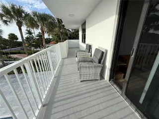 Propiedad en alquiler con 2 habitaciones y 2 baños en Miami Beach