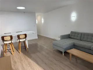 Propiedad en alquiler con 2 habitaciones y 2 baños en Miami Beach