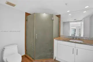 Propiedad en alquiler con 2 habitaciones y 2 baños en Miami Beach