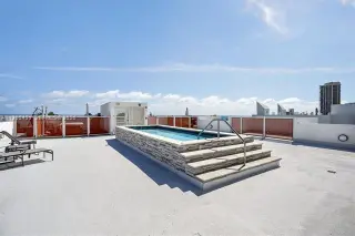 Propiedad en alquiler con 2 habitaciones y 2 baños en Miami Beach