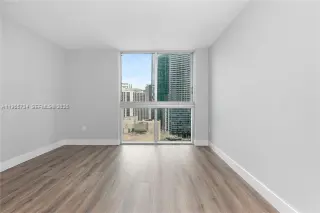Propiedad en alquiler con 3 habitaciones y 3 baños en Miami