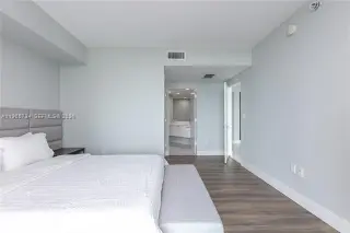 Propiedad en alquiler con 3 habitaciones y 3 baños en Miami