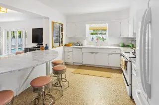 Propiedad en alquiler con 3 habitaciones y 2 baños en West Palm Beach
